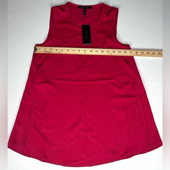 BCBGMaxAzria Sangria Red Keyhole Sleeveless Satin Georgette Top Blouse XS NWT - Picture 7 of 12